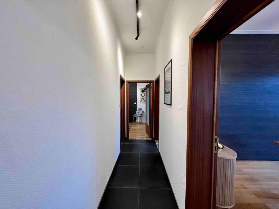 Bellevue - Grand Appartement Pour 5 Sur Les Quais De La Meuse Liège Extérieur photo