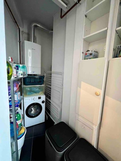 Bellevue - Grand Appartement Pour 5 Sur Les Quais De La Meuse Liège Extérieur photo